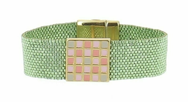 Bracelet perles tissées, passant pixel rose