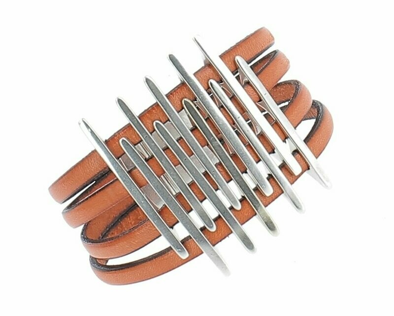 Manchette cuir 4x5mm, barrettes argentées