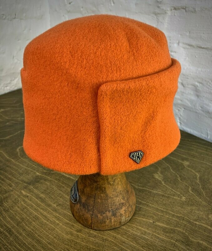RUTH orange