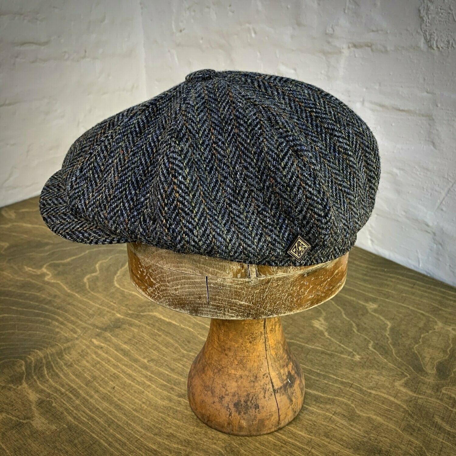 1920 NEWSBOY + Bluish Bolt