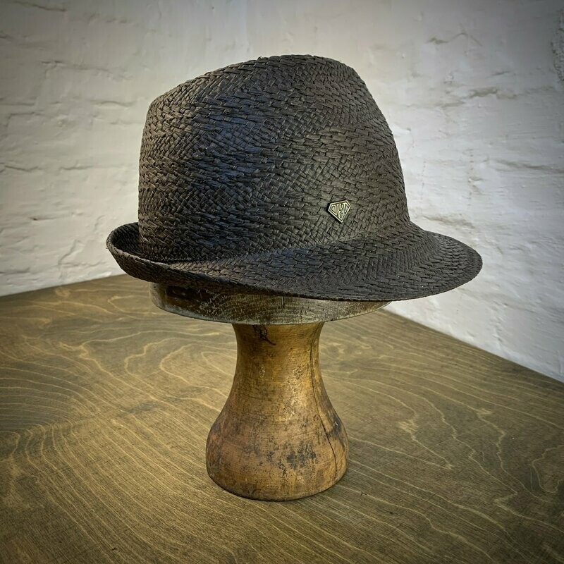 1930 TRILBY maroon