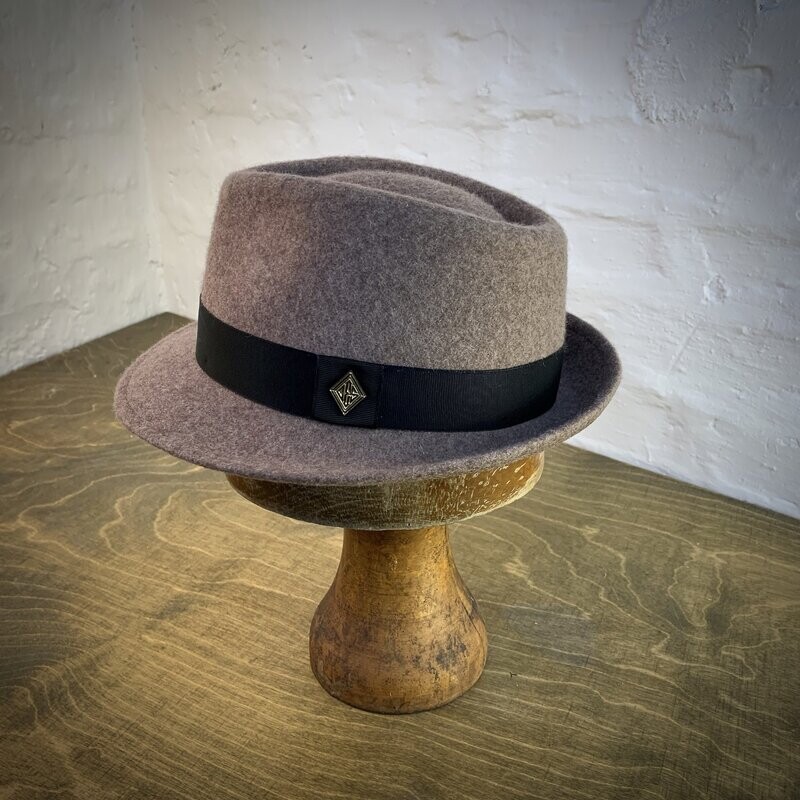 1935 TRILBY Beige Melange