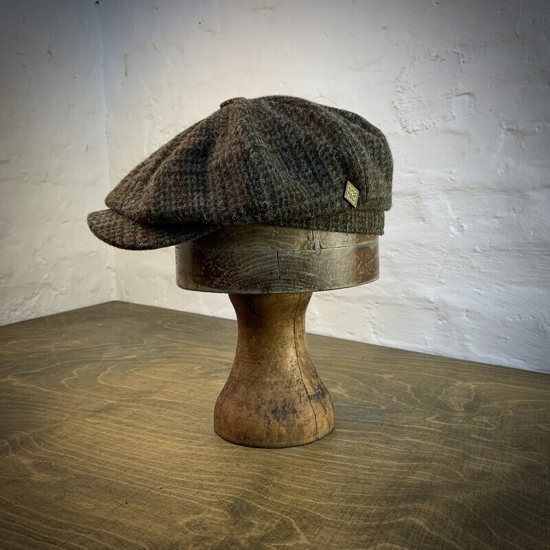 1920 NEWSBOY Mated Cliffs