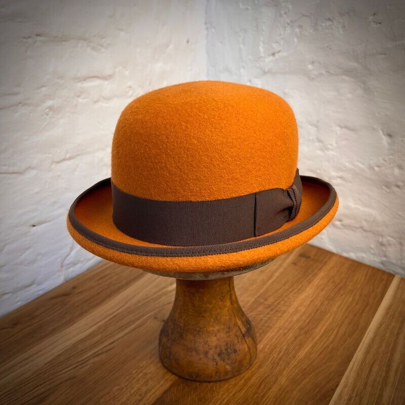 1920 BOWLER Amber