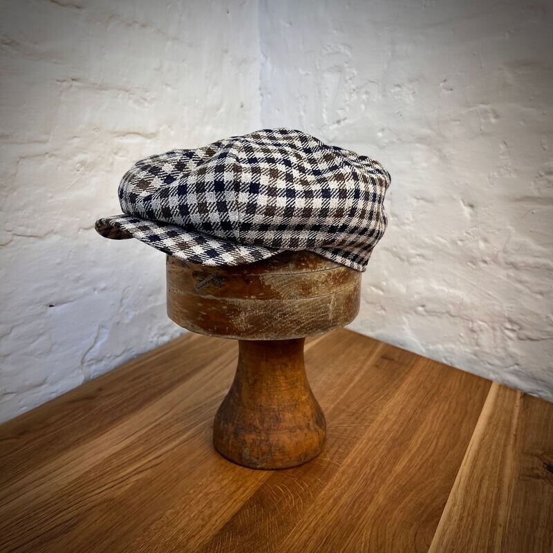 1905 BIGBOY Towel Brown