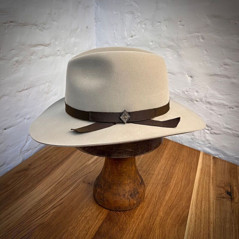 1856 WESTERN kitt