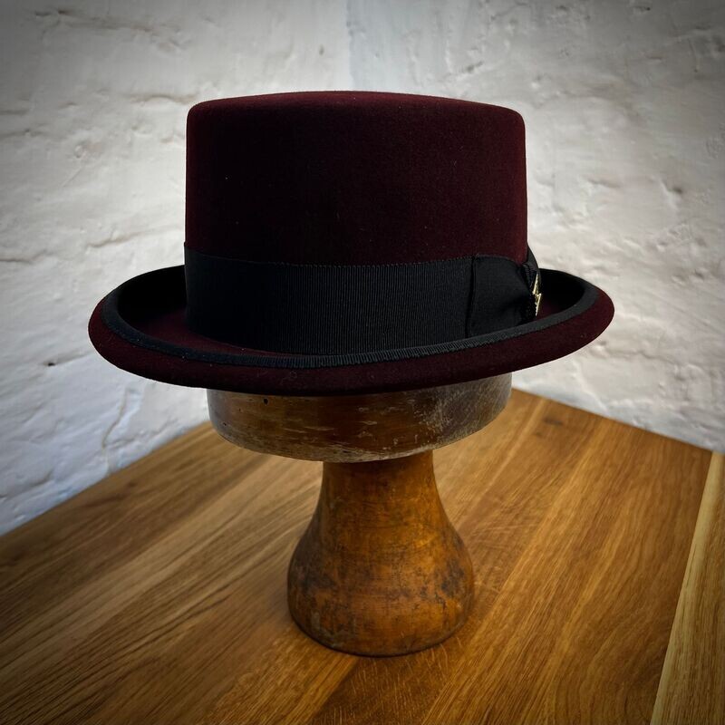 1890 TOPHAT Dark Fig