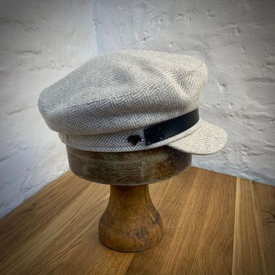 1912 CAPTAINS LADY Sanded Bone