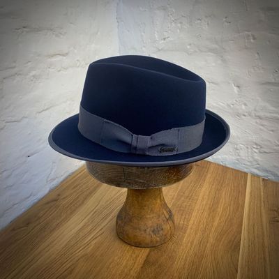 unsere TRILBYS