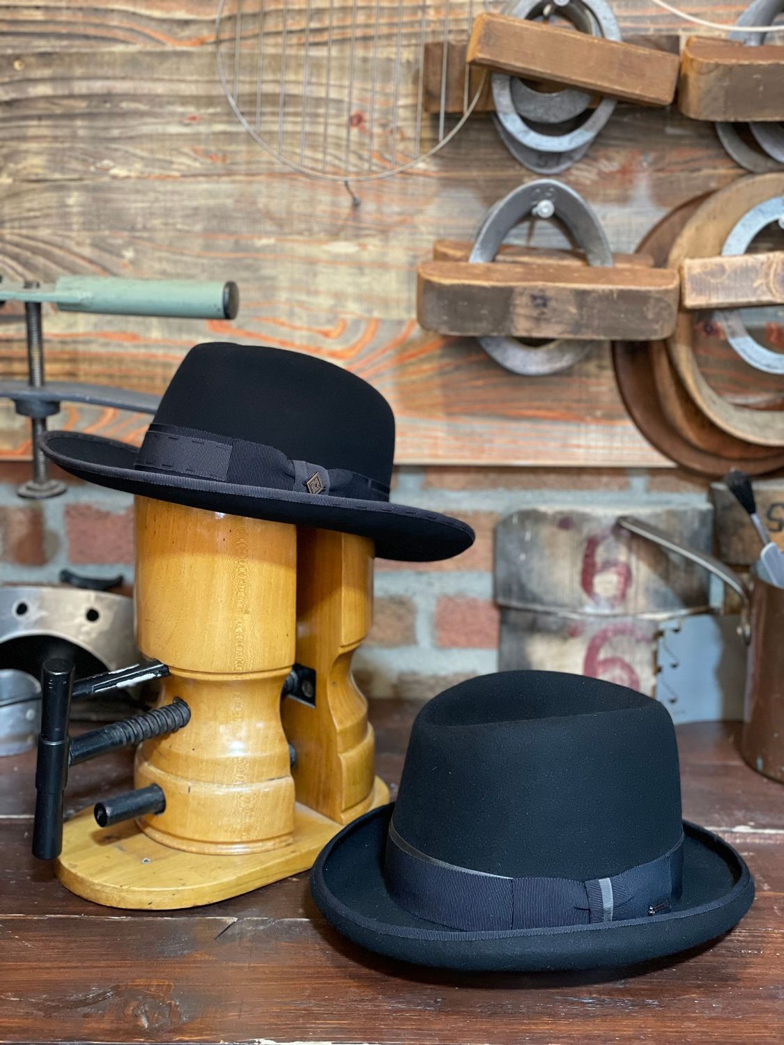 SCHAUFENSTER 5