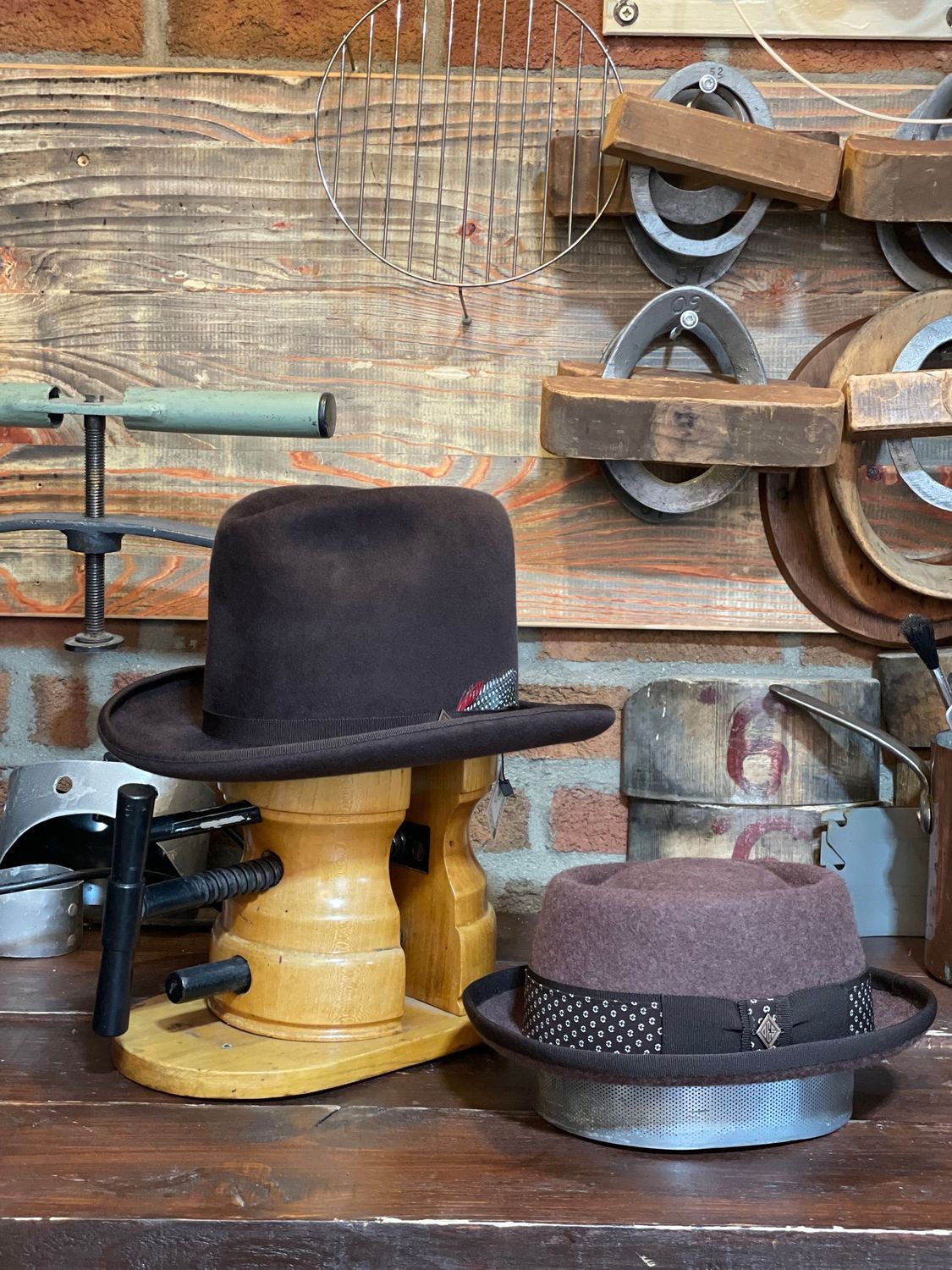 SCHAUFENSTER 2