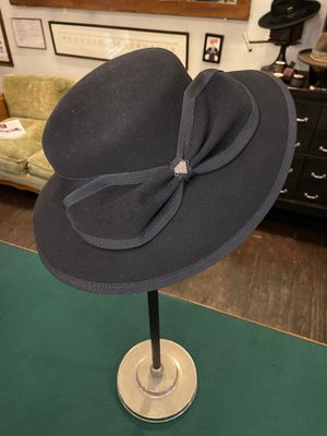 SCHAUFENSTER 15 Anzahlung Anfertigung