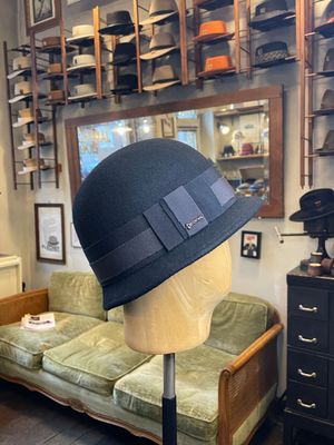 SCHAUFENSTER 21 Anzahlung Anfertigung