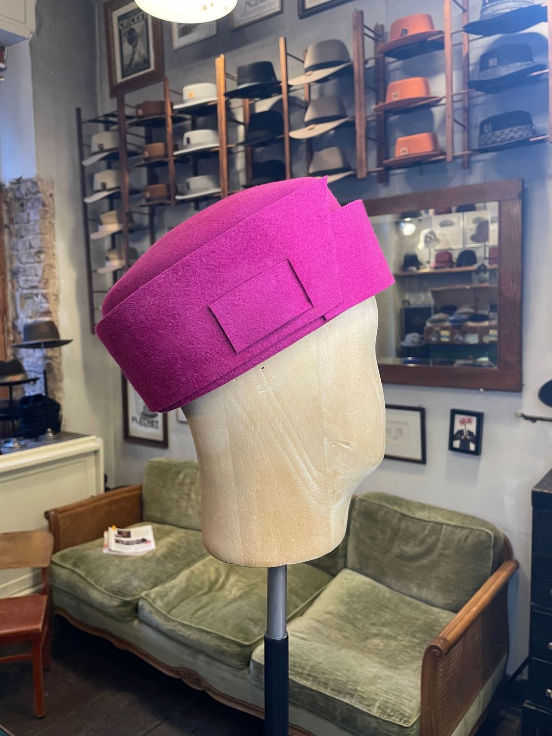SCHAUFENSTER 24