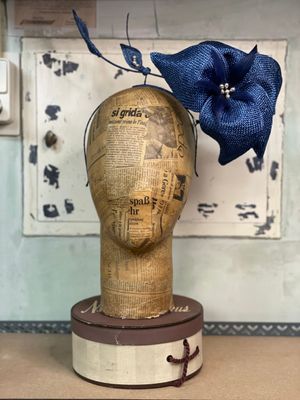 SCHAUFENSTER 31 Anzahlung Anfertigung