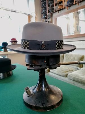 BOGART mit Lederfutterband, handgefertigt BOGART mit Lederfutterband, handgefertigt