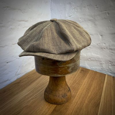 1920 NEWSBOY CAP Money Notes