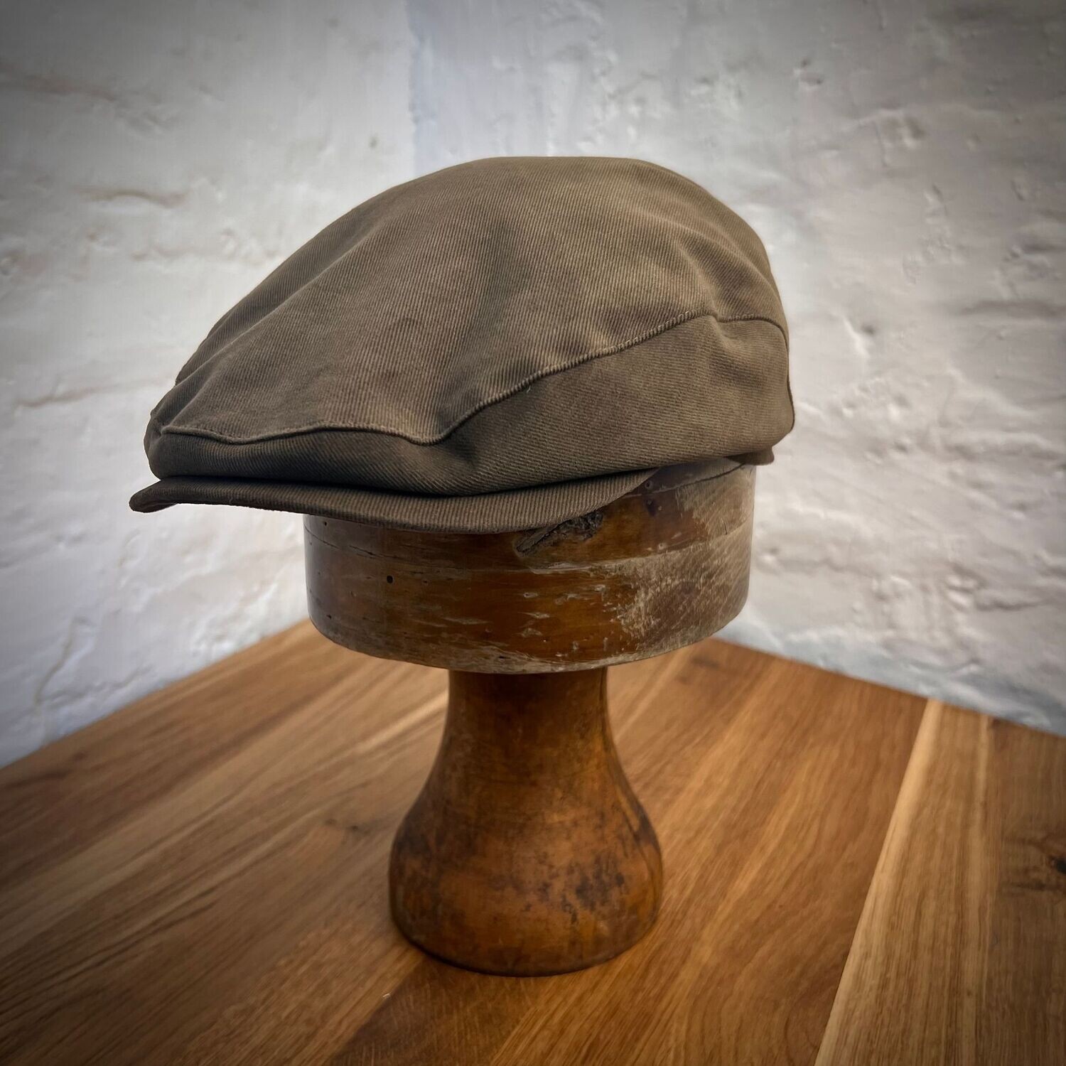 1928 DANDY CAP Edmond Hunter