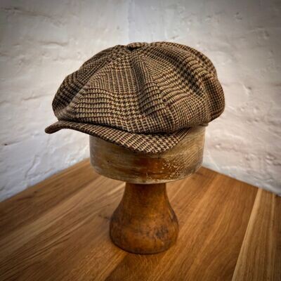 1920 NEWSBOY + Four Edge Brown 1920 NEWSBOY + Four Edge Brown