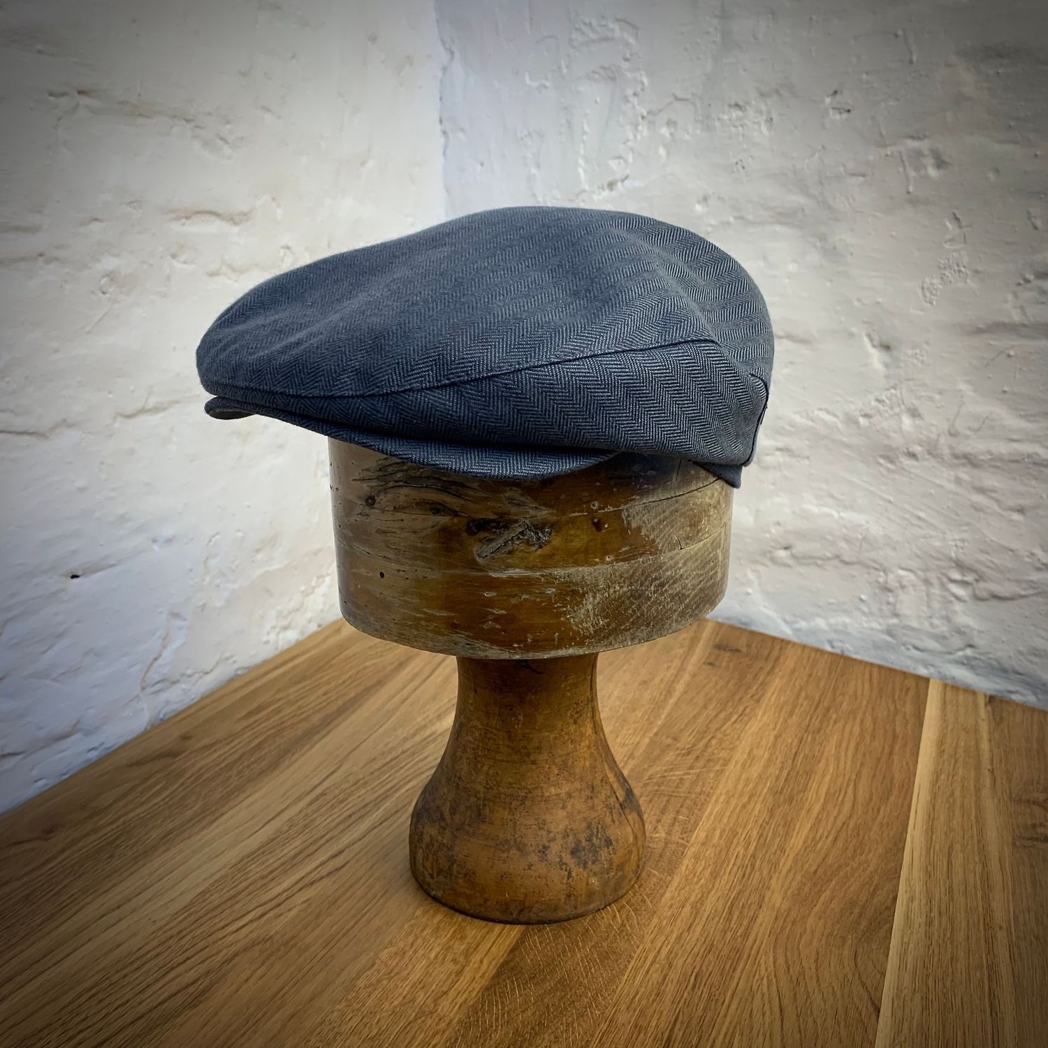 1928 DANDY Blue Flip