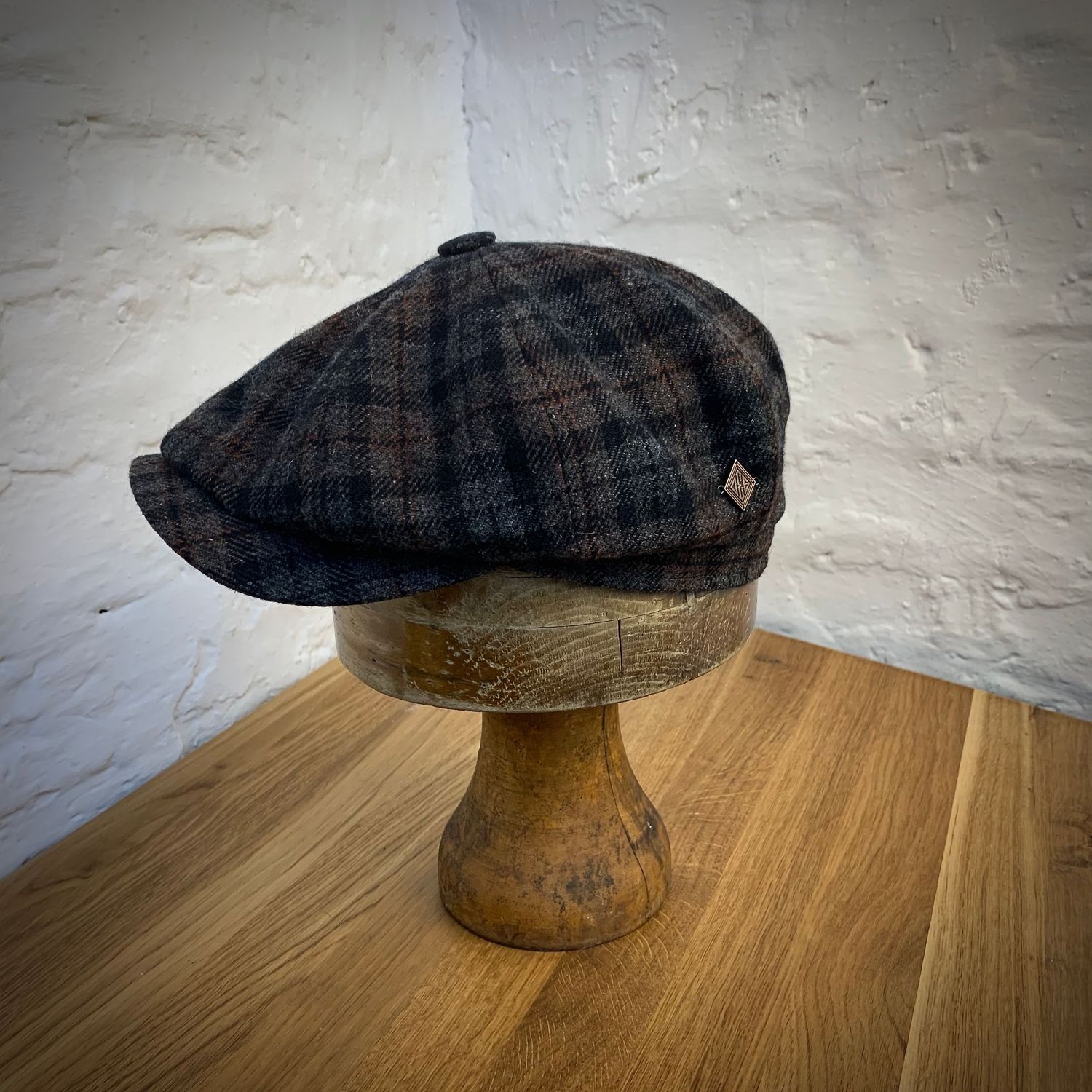 1929 BAKERBOY Check It On