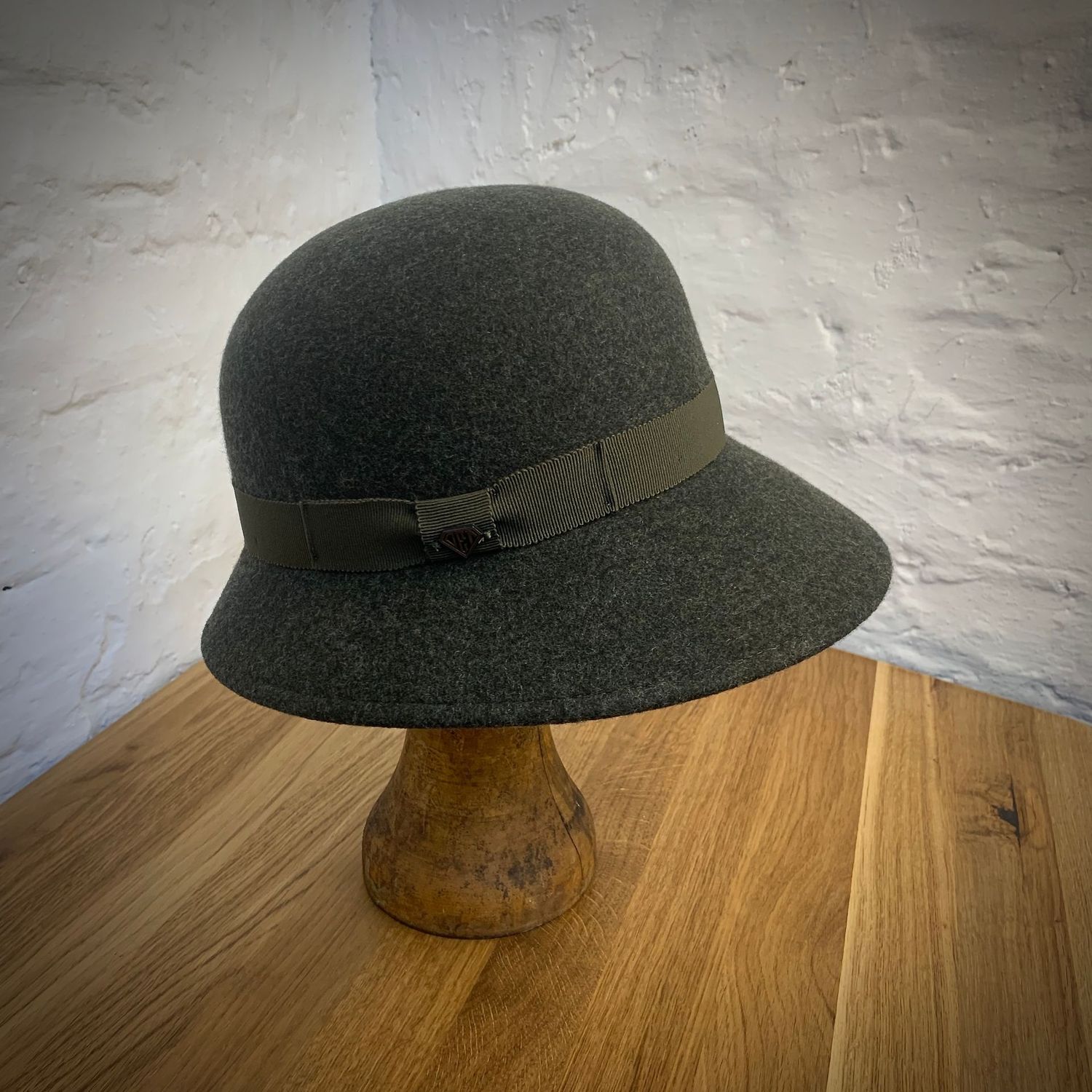 1928 HAUBE Dark Forest