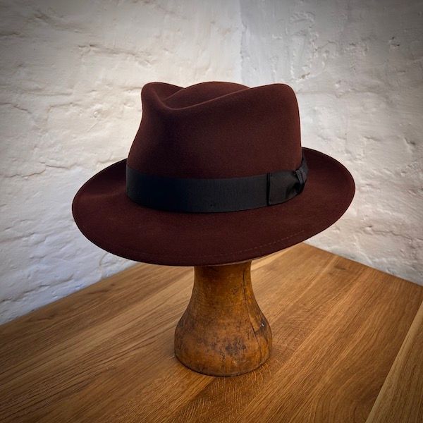 1912 GAMBLER Aubergine