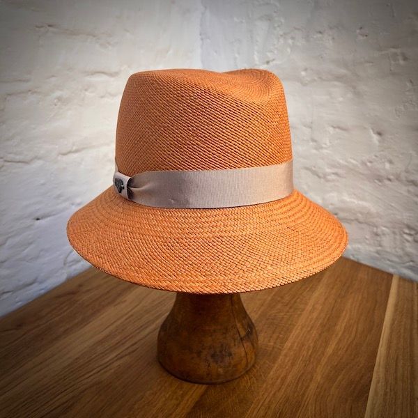 1935 LADY TRILBY Panama Curry