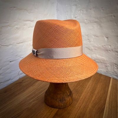 1935 LADY TRILBY Panama Curry