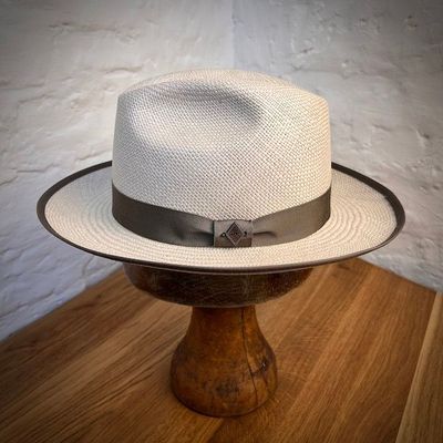 1869 COWHANDS Panama Hafer