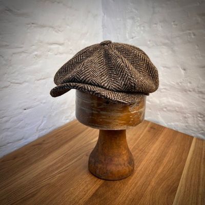 1920 NEWSBOY Crushed Brown