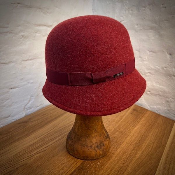 1920 GLOCKENHUT Beeren Mouse