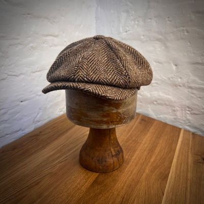 1930 BAKERBOY Brown Shades