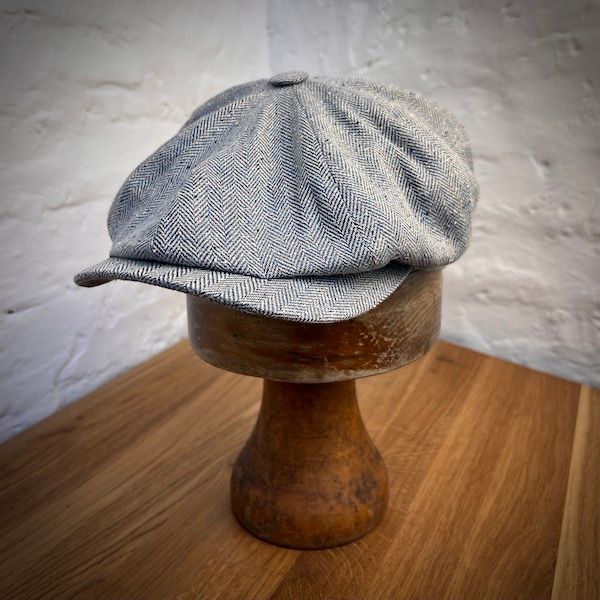 1920 NEWSBOY Silky Bone