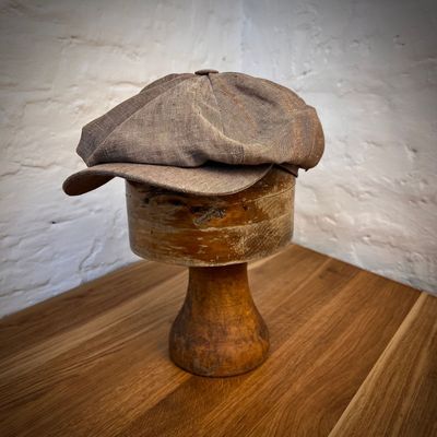 1920 NEWSBOY + Il Lino Coffee