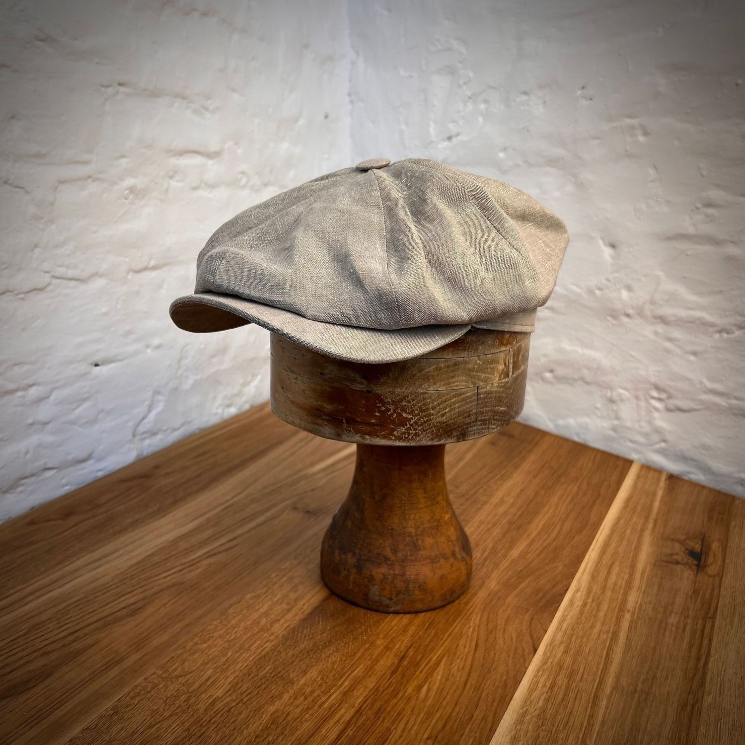 1920 NEWSBOY Il Lino Muschel