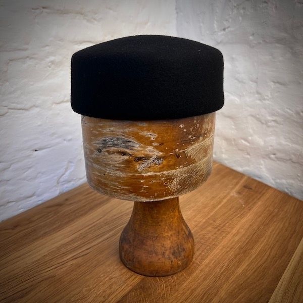 1950 PILLBOX Tiefschwarz