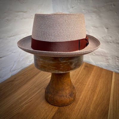 1940 PORK PIE Hanf Sand