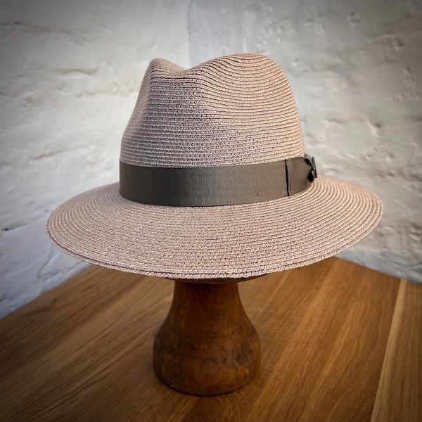 1964 FEDORA Hanf Sand