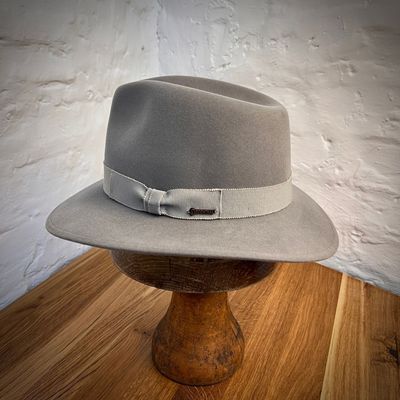 1940 FEDORA Shelby Grey 1940 FEDORA Shelby Grey