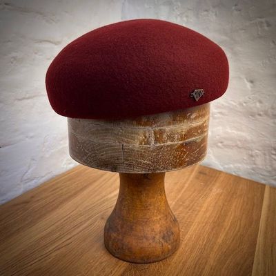 1925 CALOTTE Wein Rot / Graphit