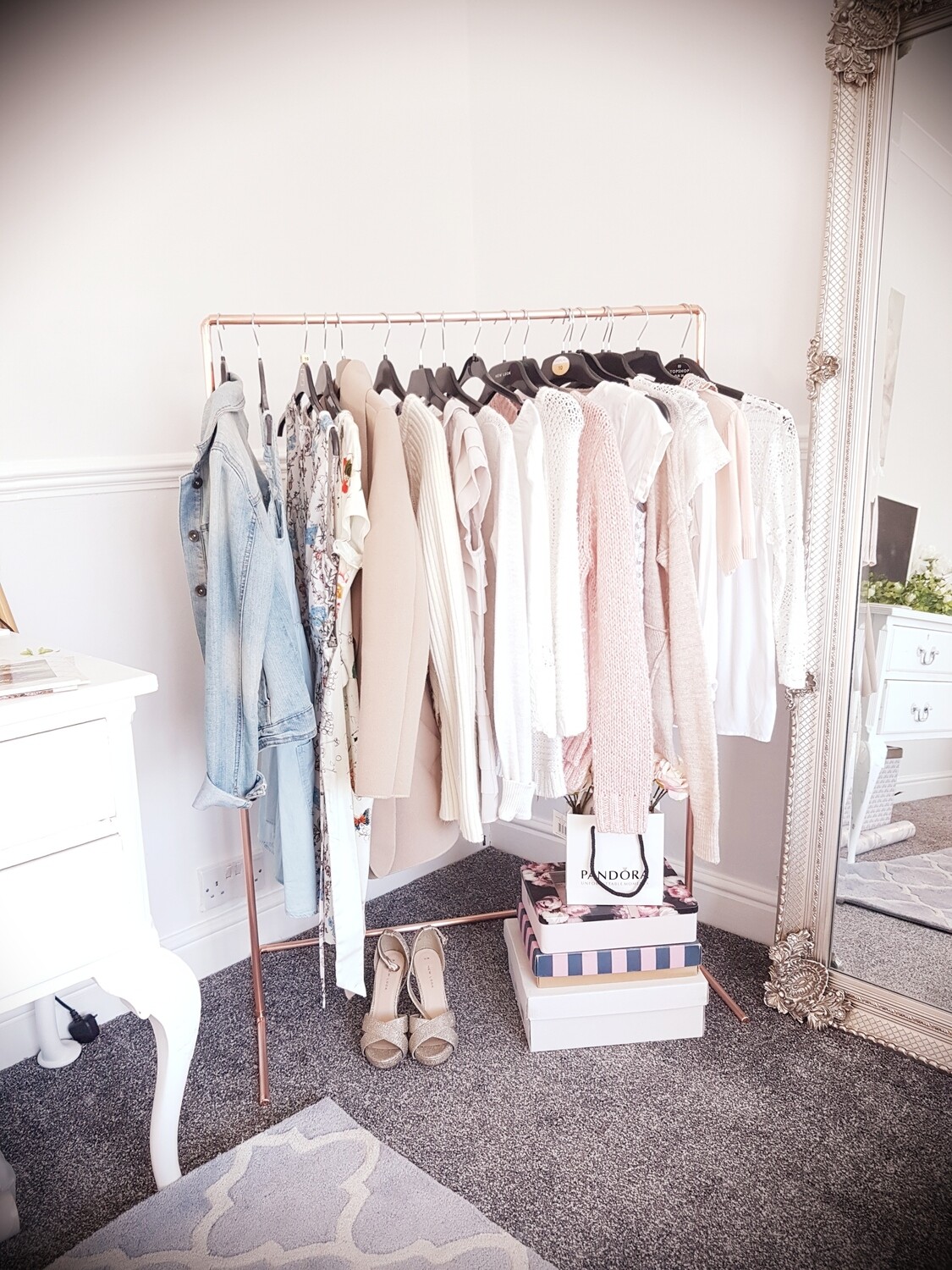 COPPER CLOTHES RAIL