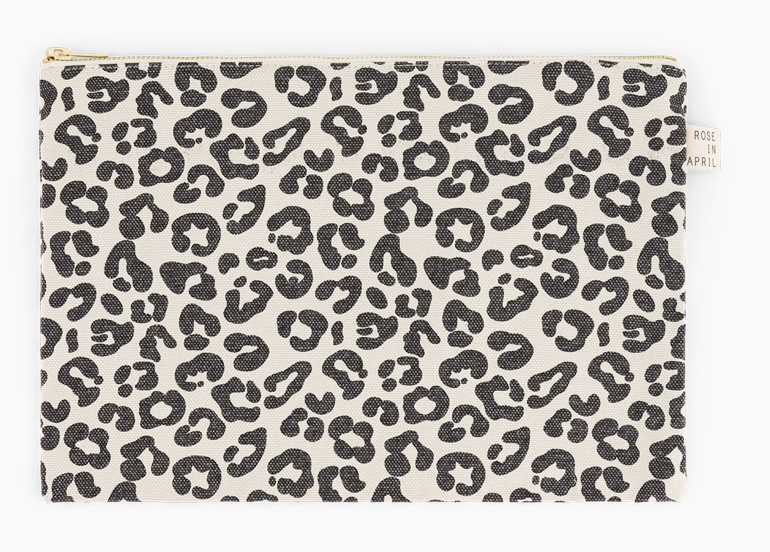 Rose  in April -LILI CLUTCH LEOPARD