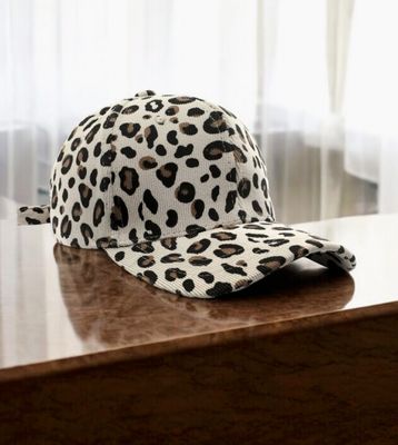 Kappe- Leopardenmuster beige
