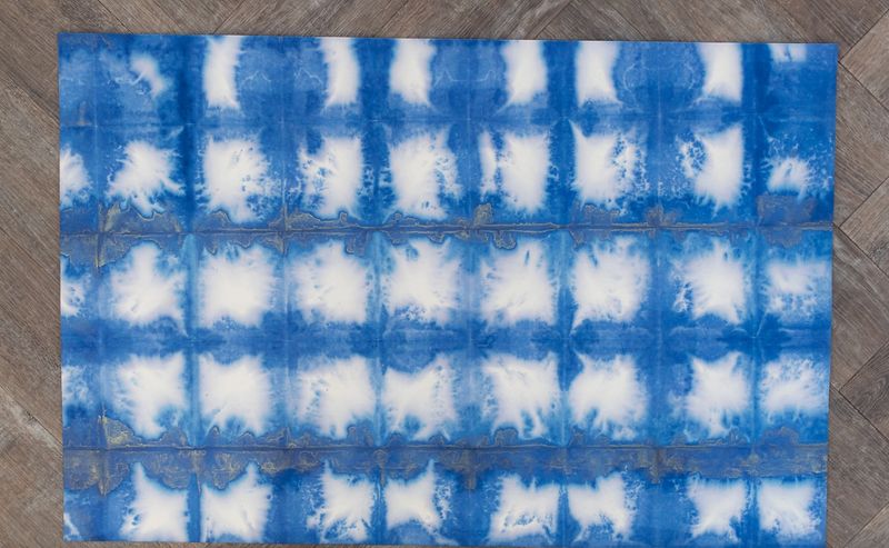 Paper Michi Geschenkpapier-handgefärbt  Checks Navy