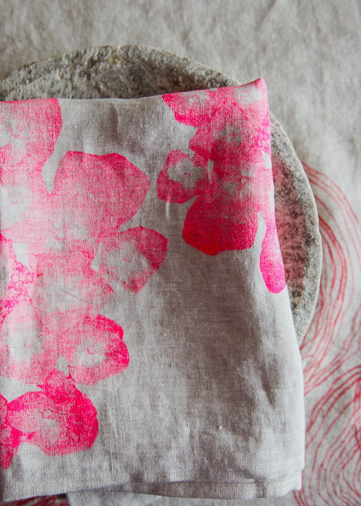 Birgit Morgenstern - Küchentuch Hortensa neon pink-creme Birgit Morgenstern - Küchentuch Hortensa neon pink-creme