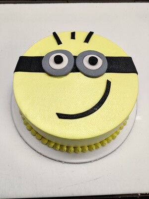 Minion Face Cake