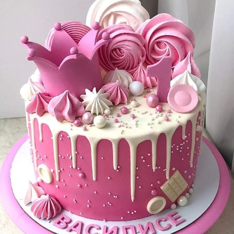 Fancy Crown Cake