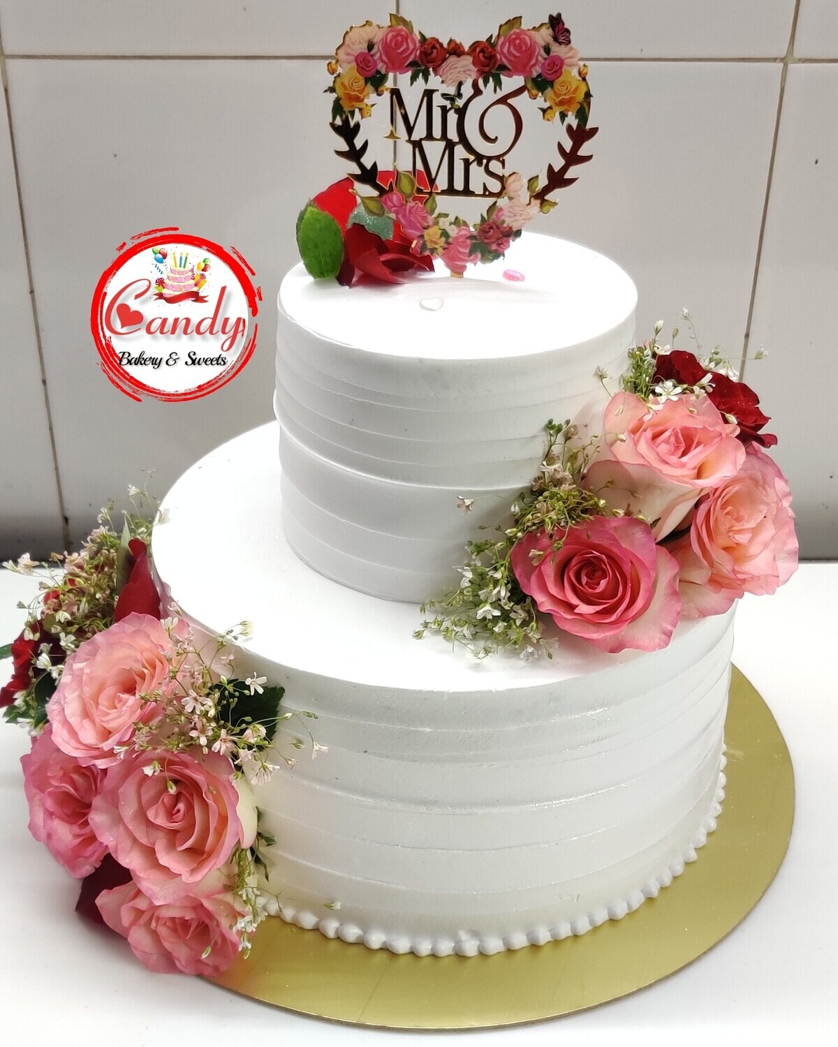Fresh Rose Couple cake