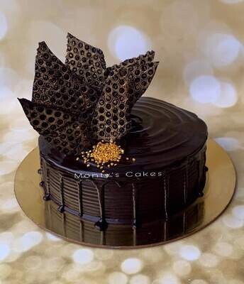 Gold choco cake